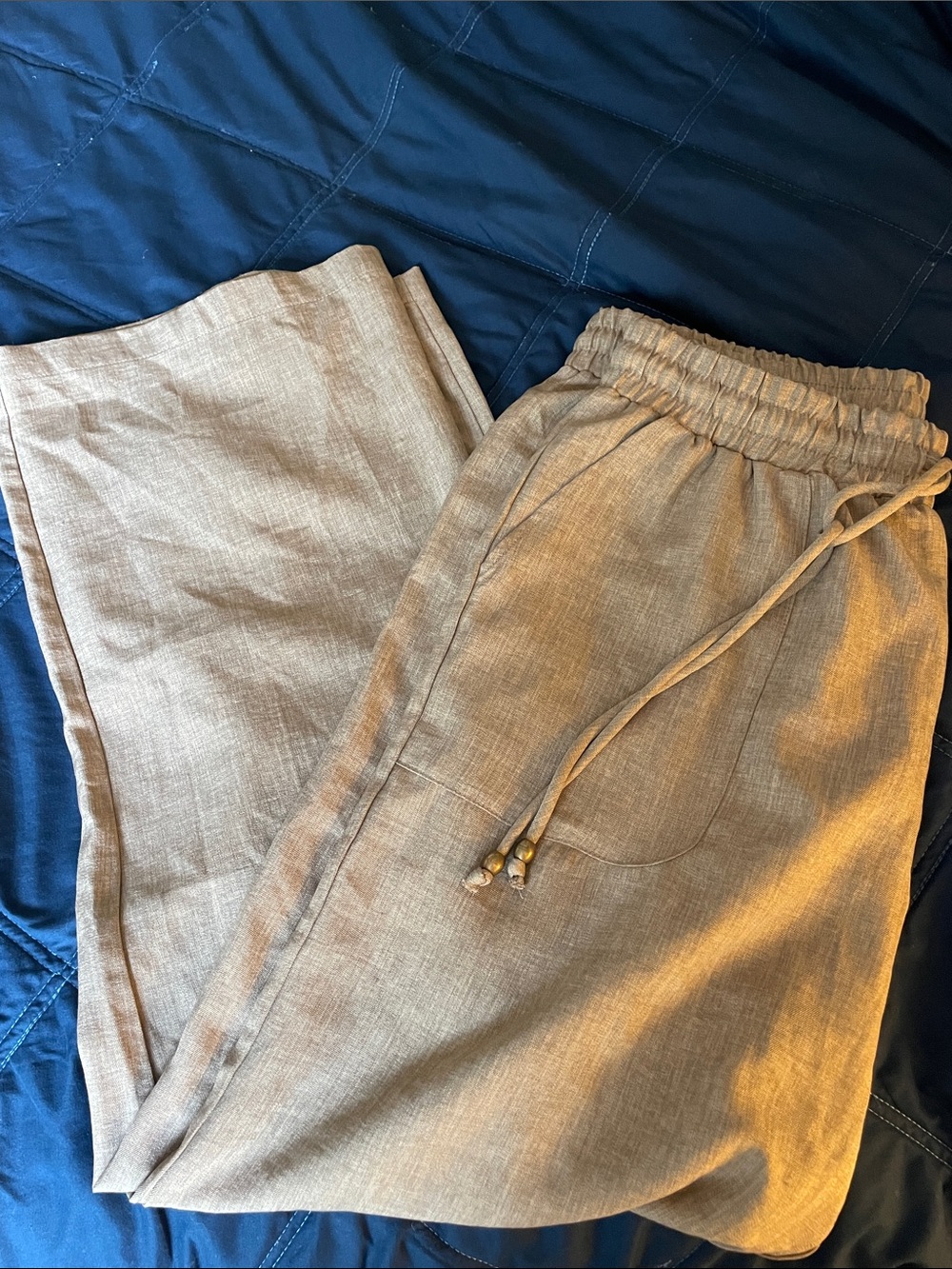 Women’s Casual Drawstring Pants in Light Brown